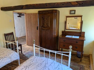 The twin room