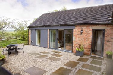 1 Bedroom Cottage to Rent, Hognaston, Derbyshire