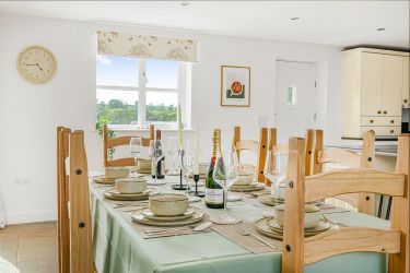 Lower Wood Farmhouse
