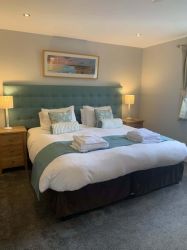 Skylark Lodge