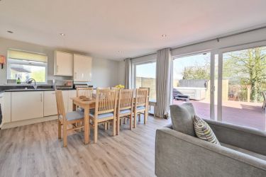 Skylark Lodge