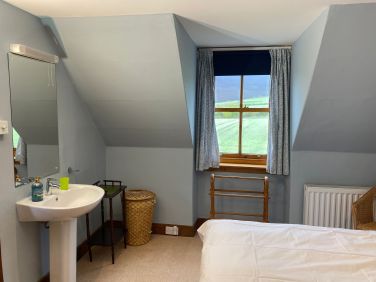 Twin room upstairs