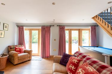 Sitting Room Annex