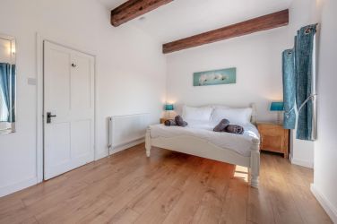 King Ensuite