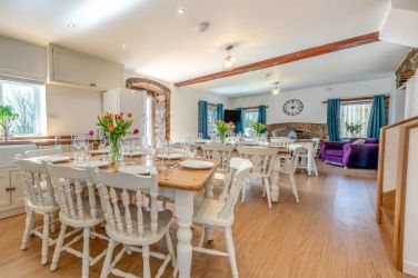 Dining together for 24 - arrange as you wish in gorups of 8 or one long table