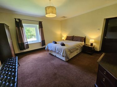 Bedroom - King