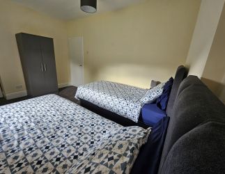 Bedroom - twin