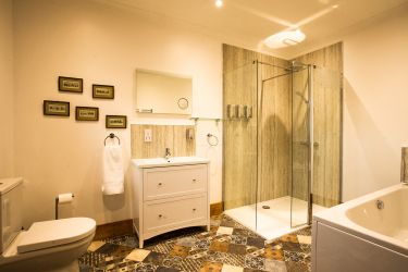 The Dog House Bathroom
