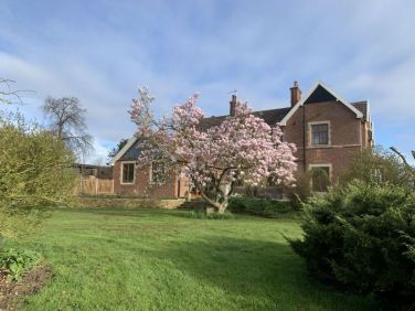 Gardens to the south