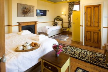 The Cow Shed bedroom