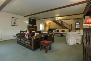 Manston Court Accommodations