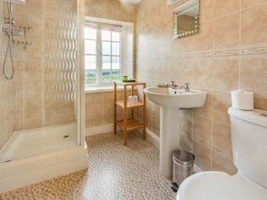 En-suite shower room