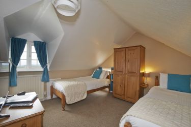 Second floor twin room