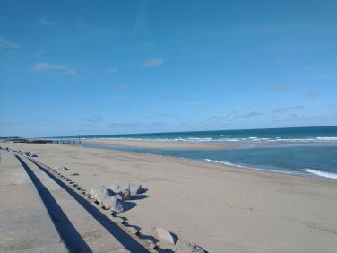 View of the beach at Eccles-on-Sea