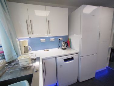Large fridge/freezer, dishwasher and filter coffee maker