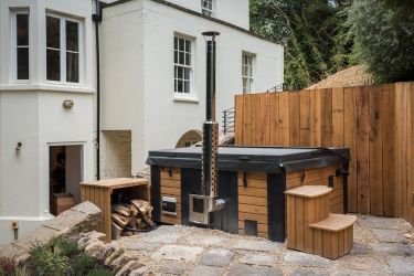 Toadsmoor House