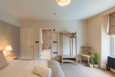 Toadsmoor House
