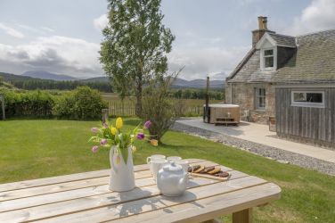 Ellon Cottage