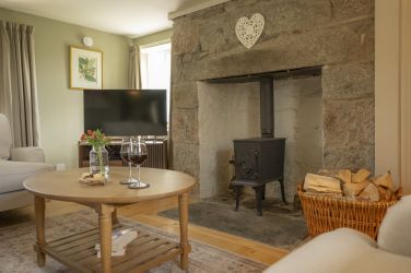 Ellon Cottage
