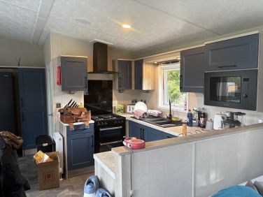 Fully equipped kitchen with air fryer /smoothie maker extras