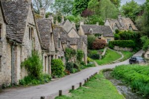 england-s-most-beautiful-chocolate-box-villages-revealed-independent